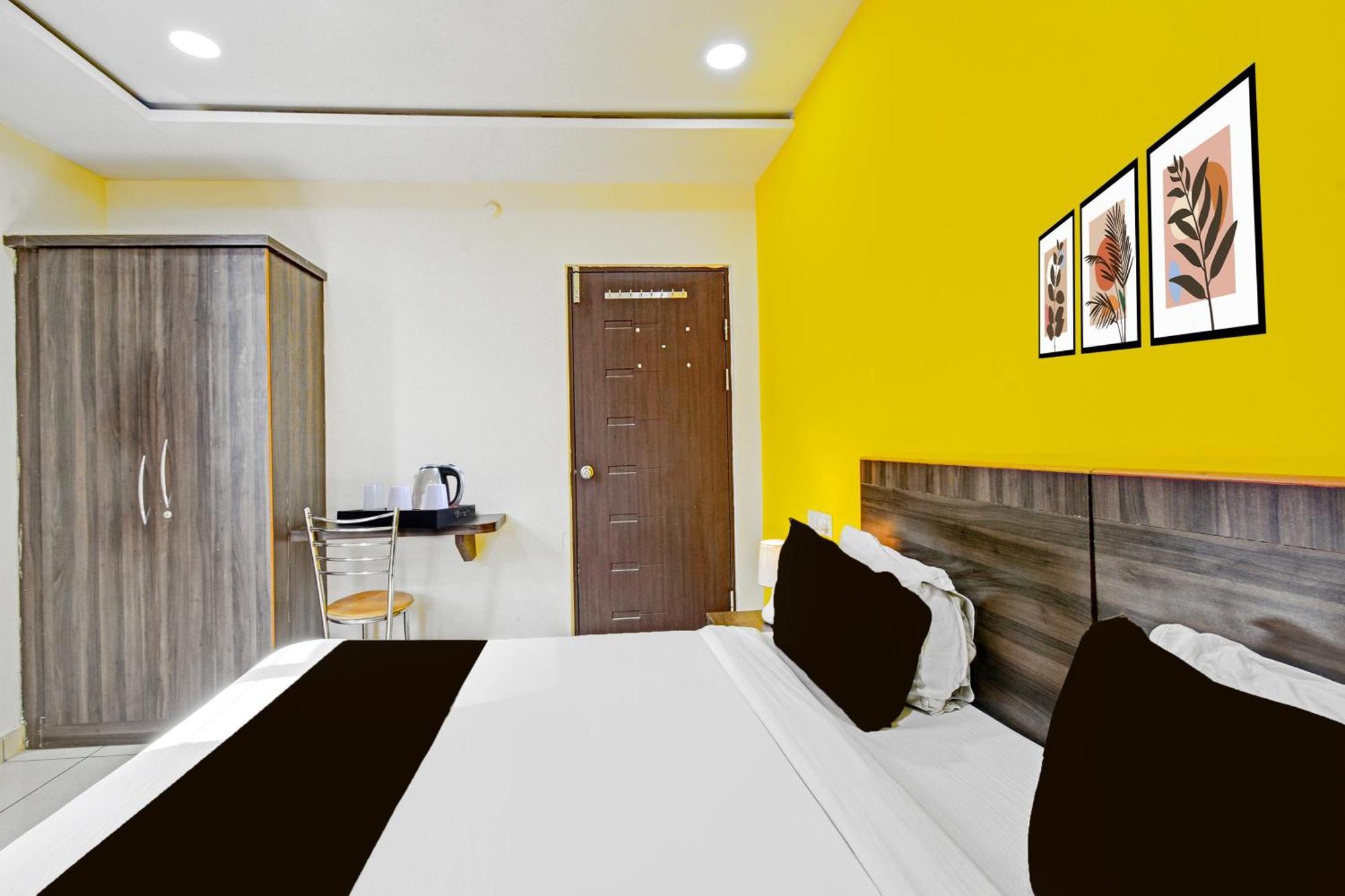 Super Hotel O Kondapur Hyderabad Formerly Dunes Inn Kondapur (Telangana) Екстер'єр фото