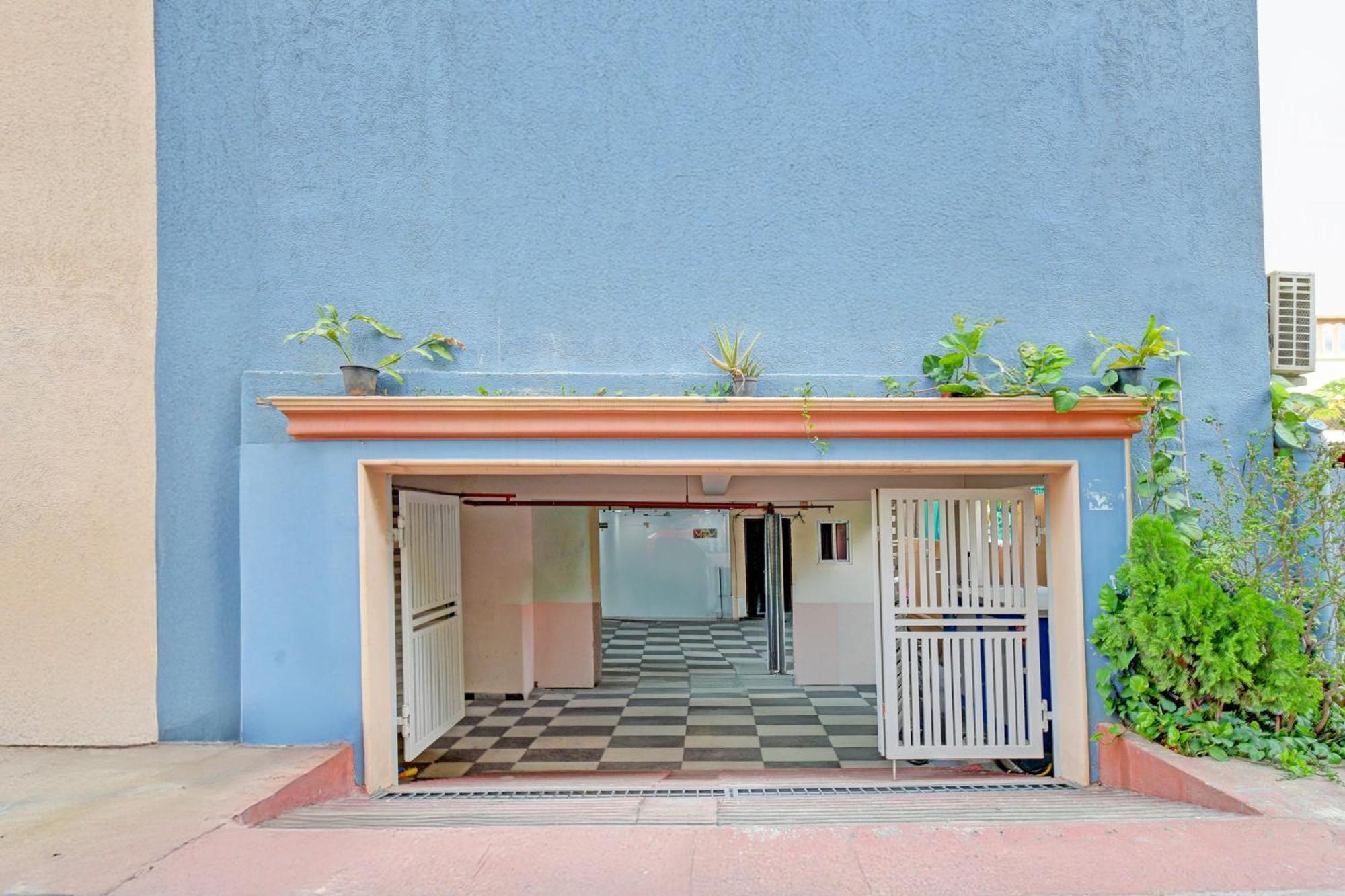 Super Hotel O Kondapur Hyderabad Formerly Dunes Inn Kondapur (Telangana) Екстер'єр фото